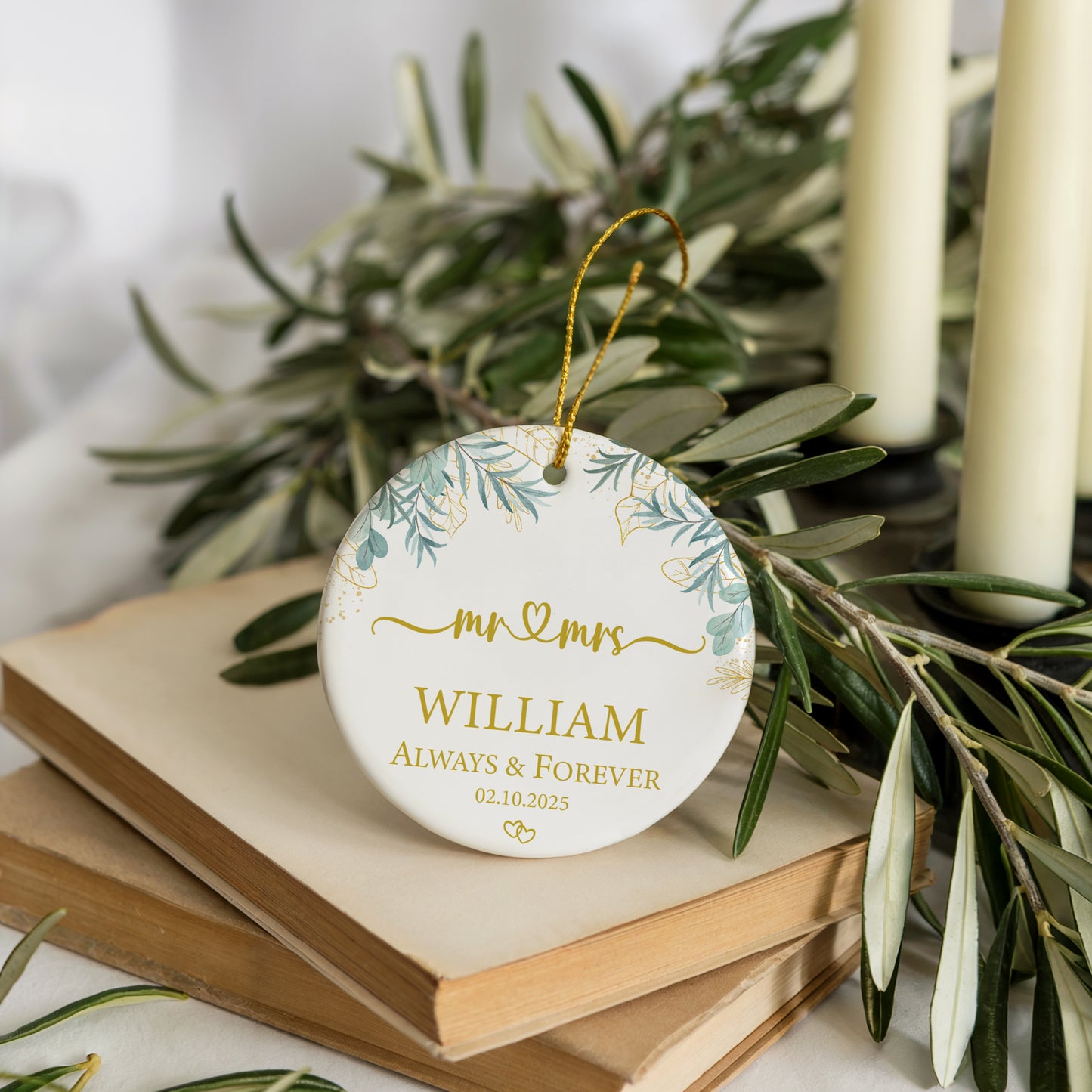 Personalized Bride and Groom Ornament, Bespoke Wedding Keepsake Souvenir