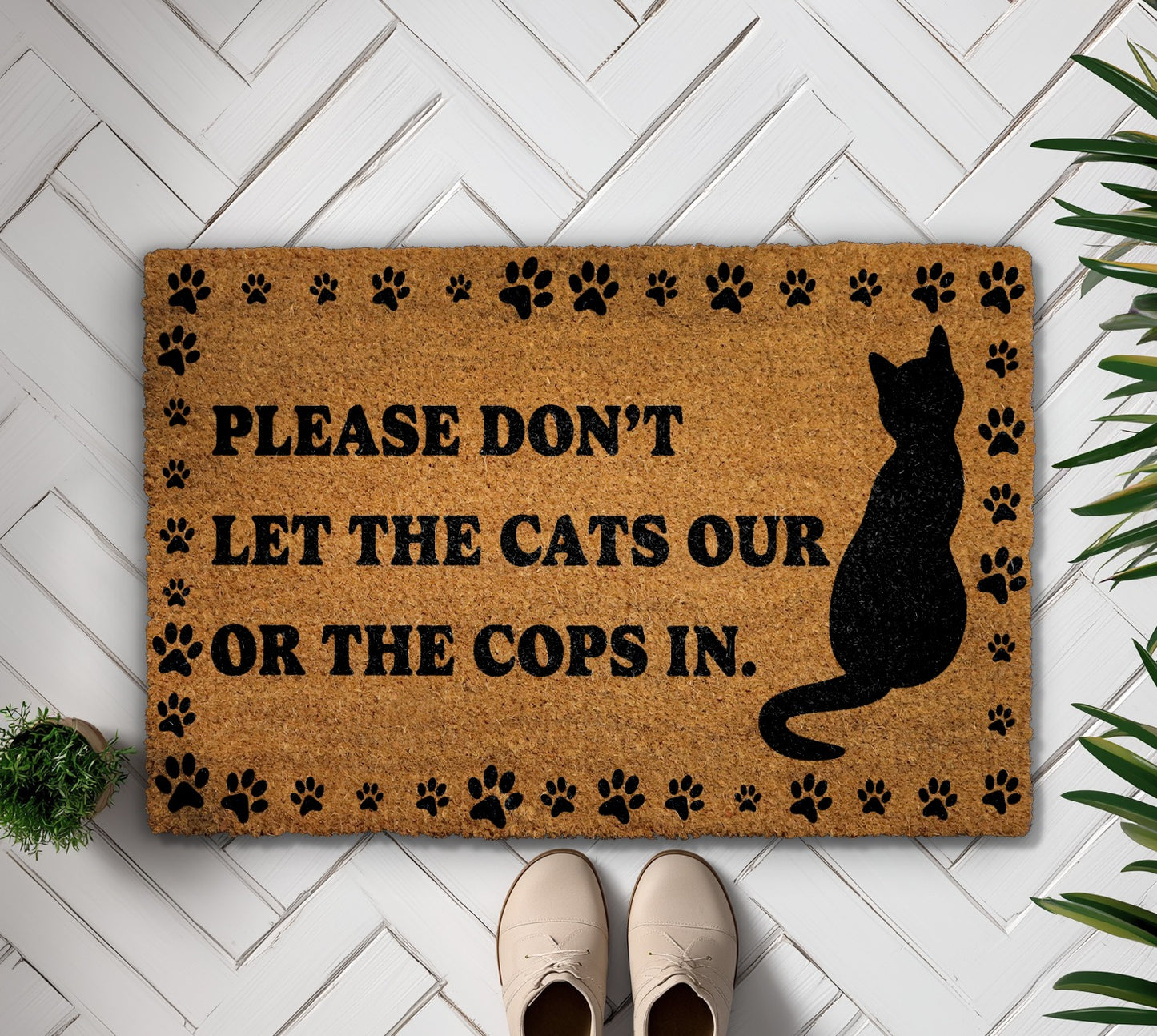 Cat Lover? Welcome a Humorous Doormat, Keep Cats In!