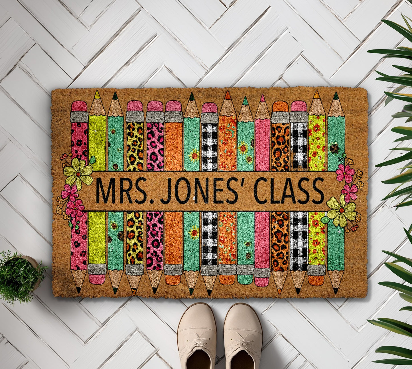 Personalized Teacher Doormat, Welcome Gift with Pencil Design