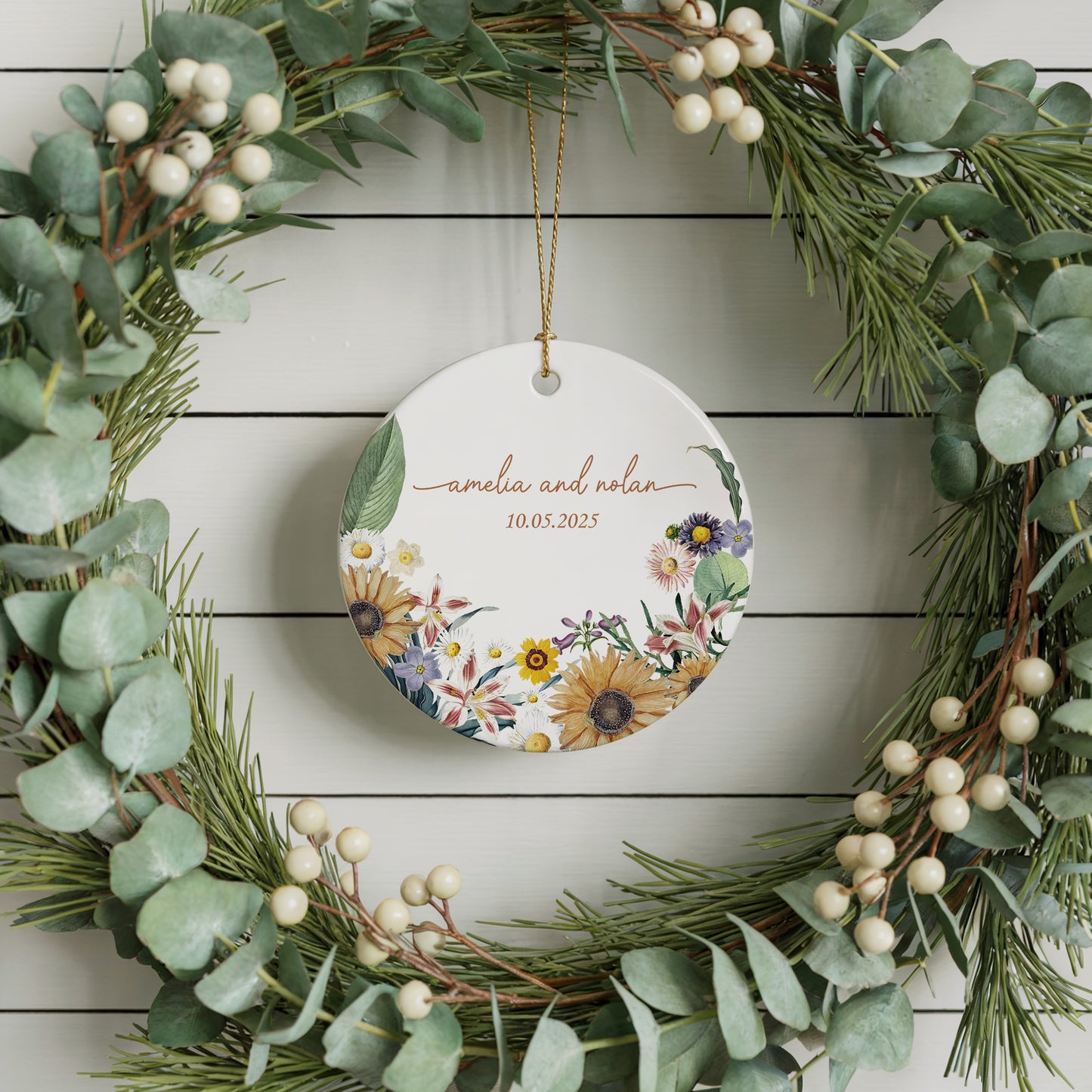 Custom Floral Couple Ornament: Chic Anniversary Gift, Valentine's Home Decor